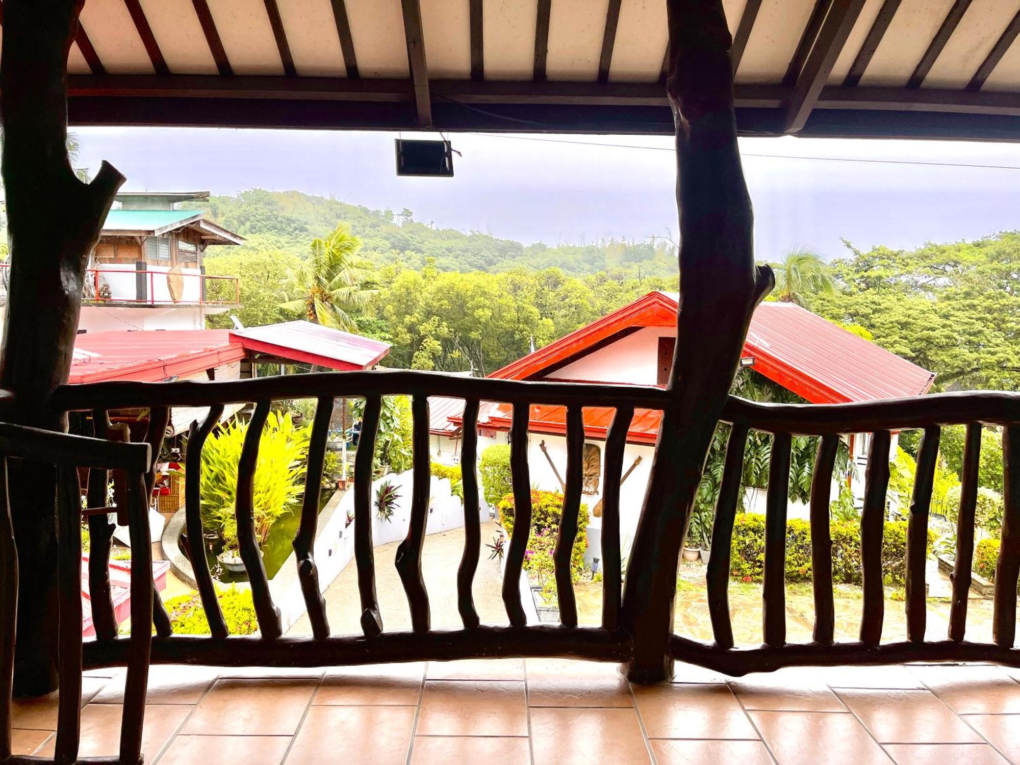 Galera Lodge Puerto Galera Exteriör bild